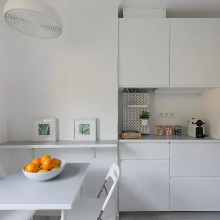 Apartamento Light-filled, Fully Renovated Near Belem, By Timecooler