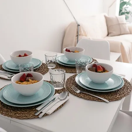 アパート Light-filled, Fully Renovated Near Belem, By Timecooler *