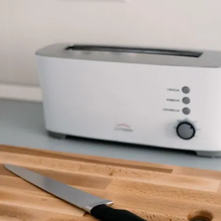 アパート Light-filled, Fully Renovated Near Belem, By Timecooler *