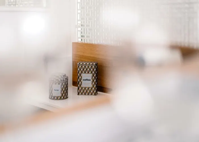 Light-filled, Fully Renovated Near Belem, By Timecooler *