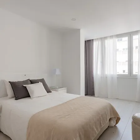 Apartament Light-filled, Fully Renovated Near Belem, By Timecooler *
